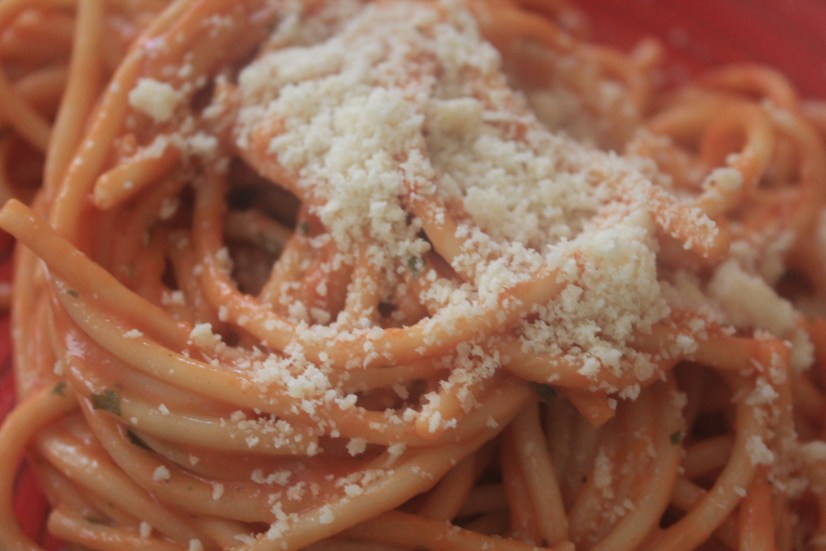 Entre el Comal y la Olla.