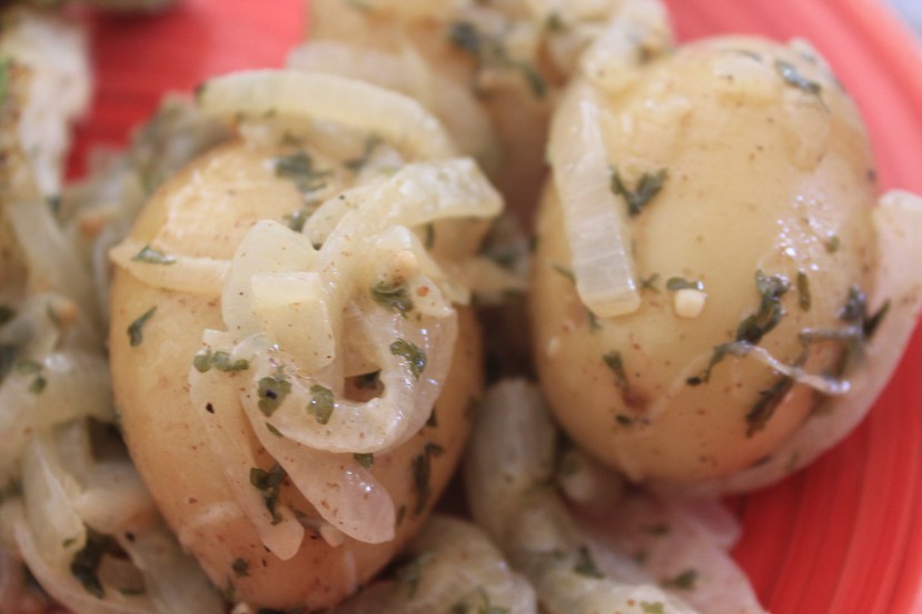 Entre el Comal y la Olla.