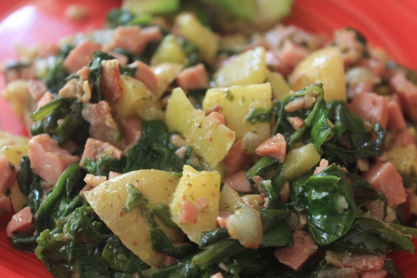 Entre el Comal y la Olla.